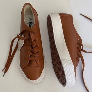 Mudd Tan Carmel and White Sneakers size 10
